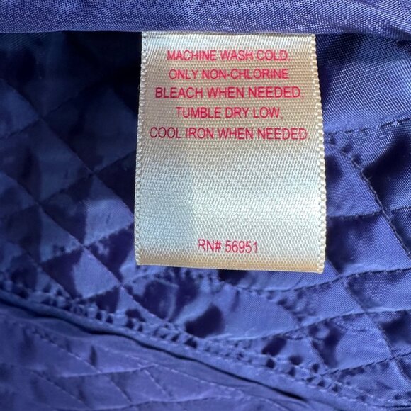 NorthCrest Classic Lightweight Purple Quilted Vest Size Medium 10-12 - Picture 6 of 8